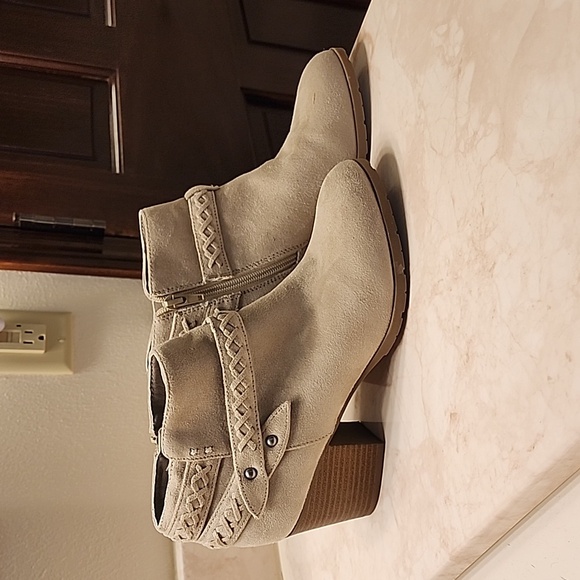 Indigo rd booties - Picture 1 of 6